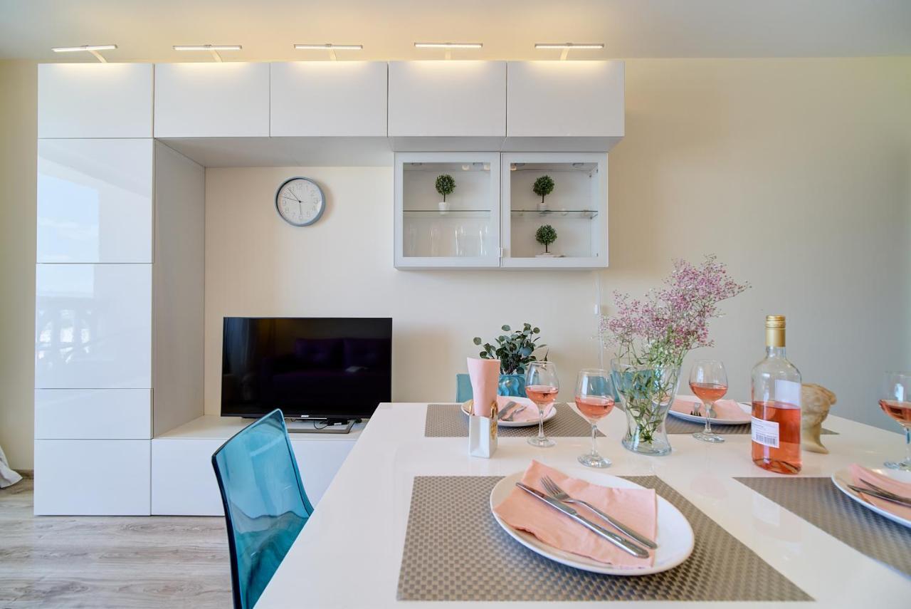 Summertime In Varna South Bay Beach Residence Exterior photo
