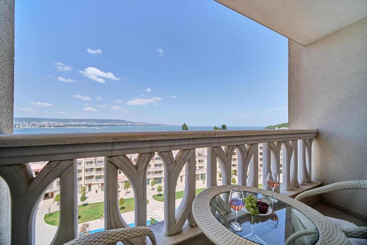 Summertime In Varna South Bay Beach Residence Exterior photo