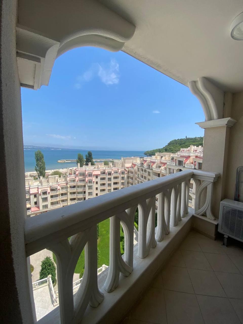 Summertime In Varna South Bay Beach Residence Exterior photo
